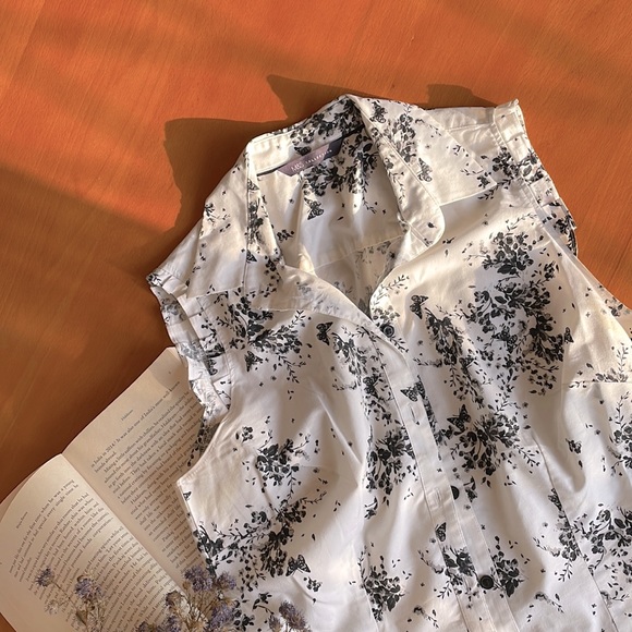 M&S button down floral print shirt - Picture 3 of 9